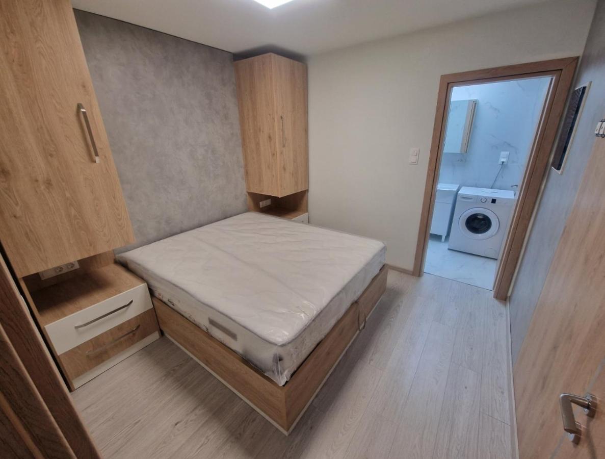 Axas Apartments Michaniona Esterno foto
