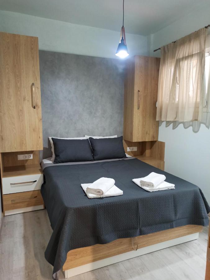 Axas Apartments Michaniona Esterno foto